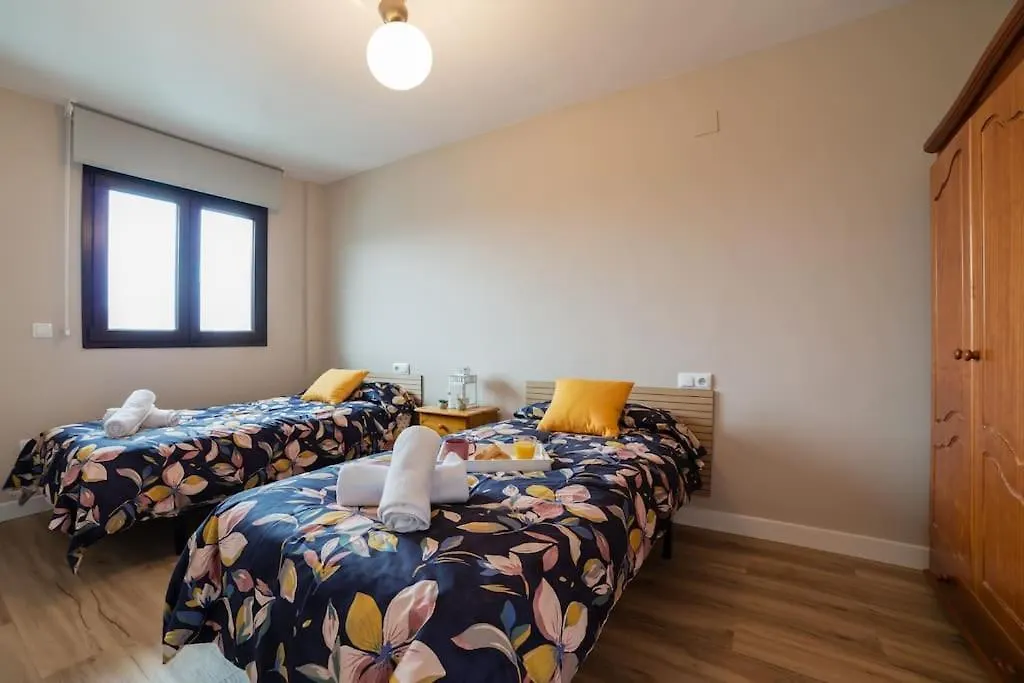 Cozy Apartment, Free Parking, Terrace & Views contacts